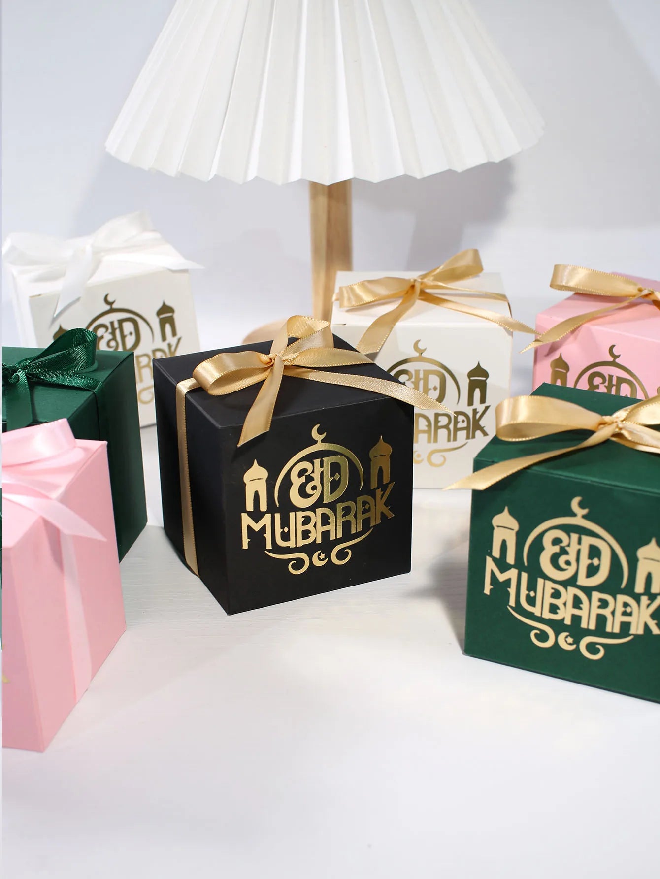 8cmx8cmx8cm 'Eid Mubarak' Gift Boxes (Pink/White/Black/Green)