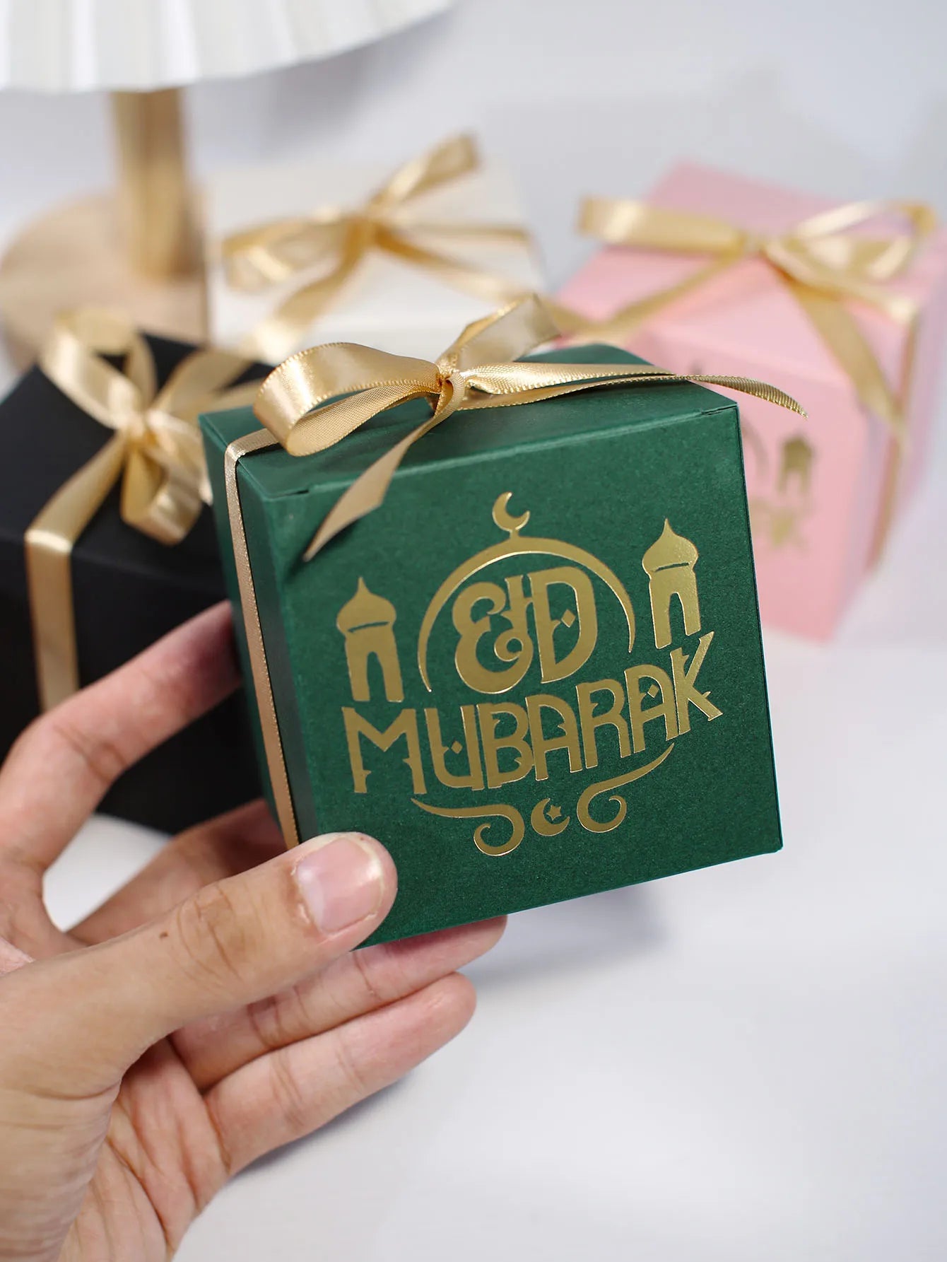 8cmx8cmx8cm 'Eid Mubarak' Gift Boxes (Pink/White/Black/Green)