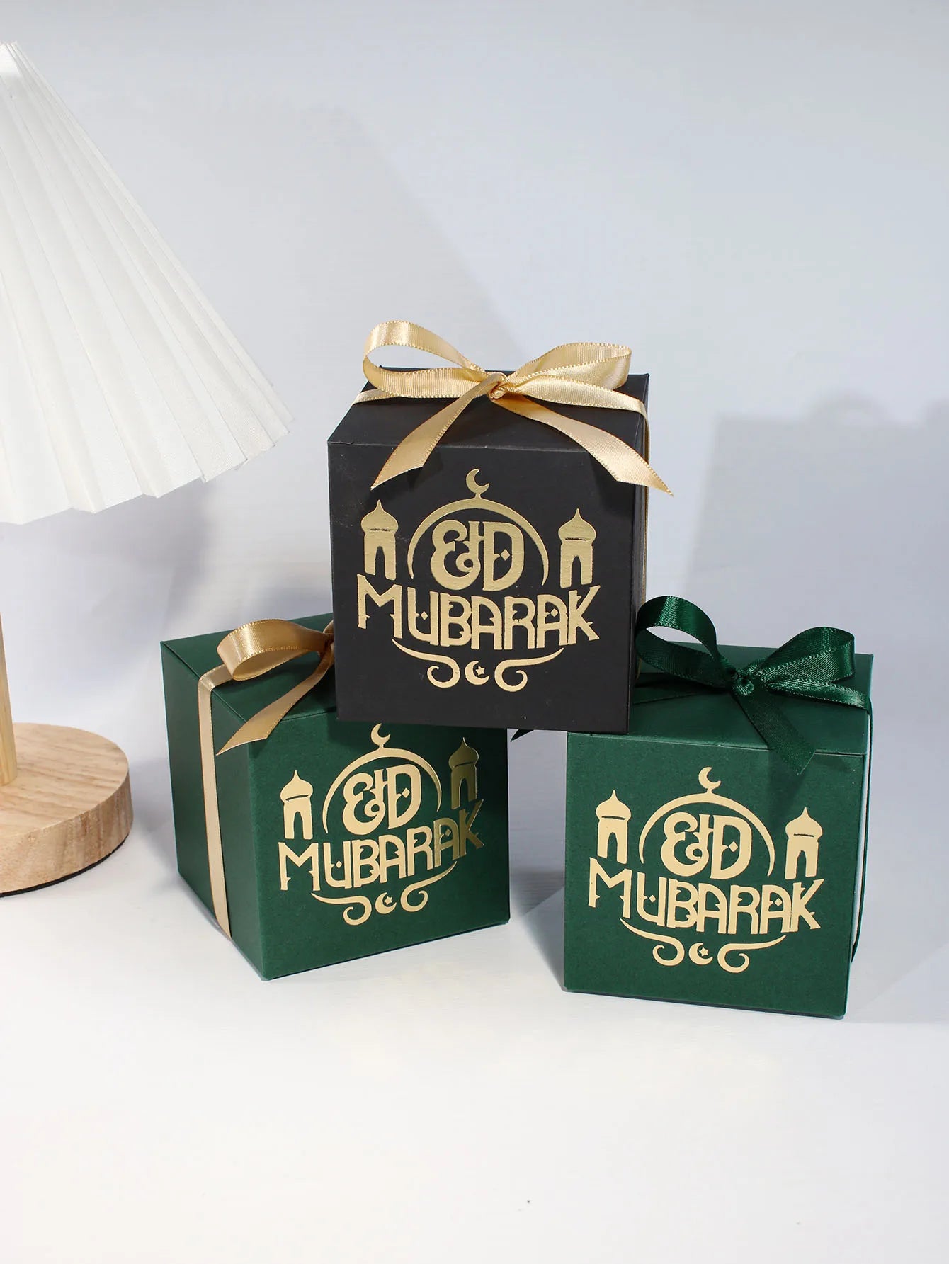 8cmx8cmx8cm 'Eid Mubarak' Gift Boxes (Pink/White/Black/Green)
